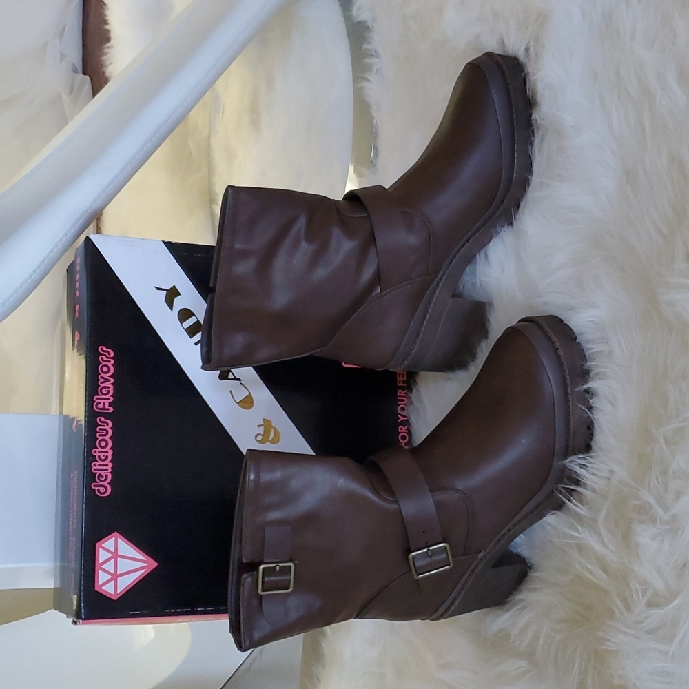 ROCK & CANDY Haisley Lug Boots